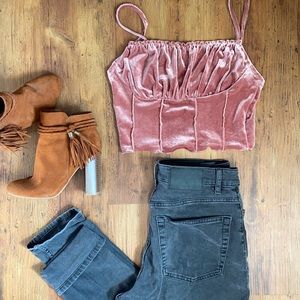 Brand new never worn high rise H&M mom jeans